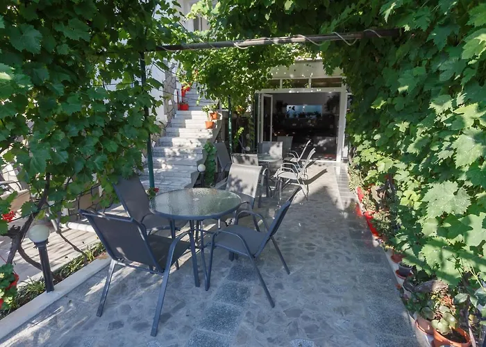 Pensiunea Adriana 3*